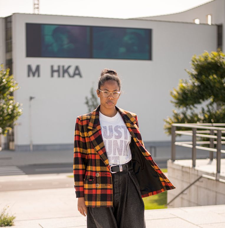 Anthea Hamilton. Beeld M HKA