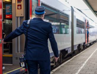 Dronken reiziger daagt niet op voor proces na duw aan treinbegeleider aan Kortrijkse station