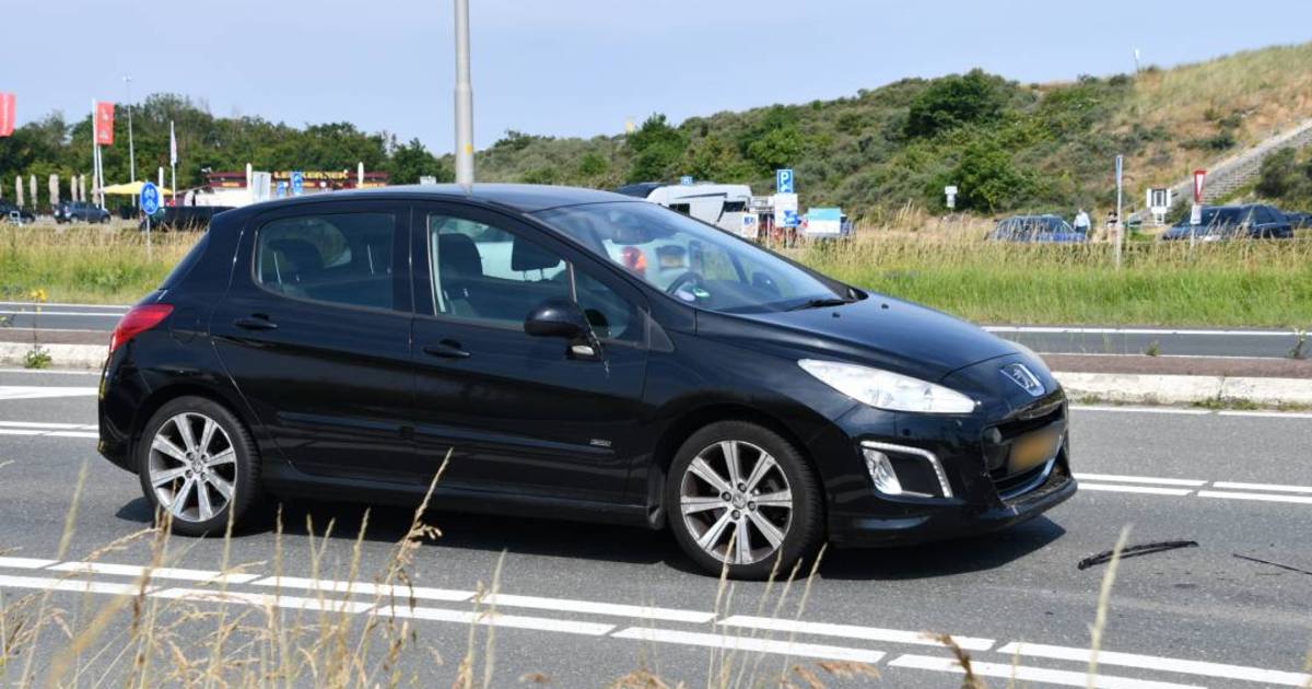 Persoon nagekeken bij ongeluk op N57 in Vrouwenpolder