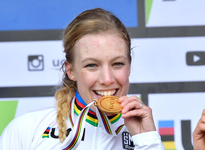 Annemarie Worst (NED) wereldkampioene bij de vrouwen onder 23 jaar
