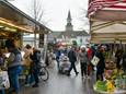 De weekmarkt in Nunspeet, 'een relatief sterke weekmarkt met regionale aantrekkingskracht'.