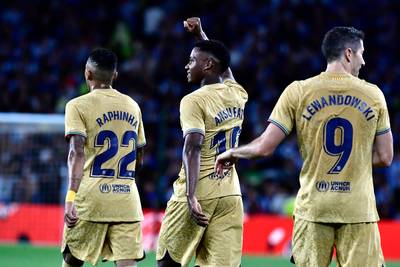 Lewandowski et Fati carburent, le Barça écoeure la Sociedad