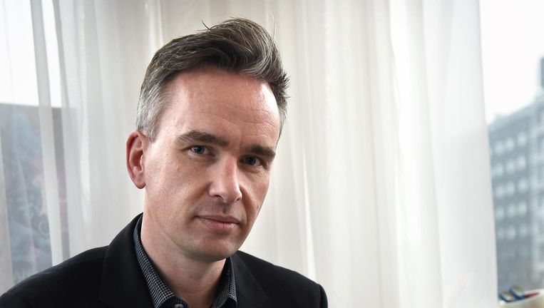 TU-onderzoeker Barry Fitzgerald: 'Ik vroeg vroeger elk jaar superkrachten aan de Kerstman.' Beeld Marcel van den Bergh