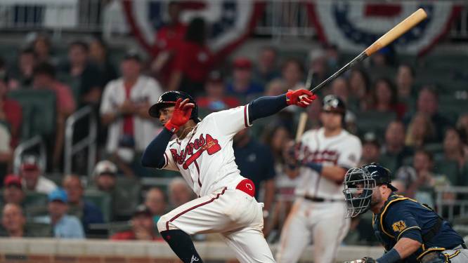 Albies met Atlanta Braves naar volgende ronde play-offs, Dodgers trekt stand gelijk zonder Jansen