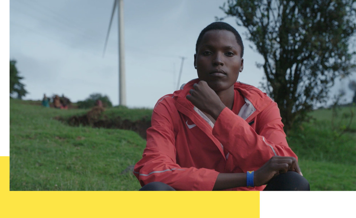 De Oegandese atlete Annet Negesa in de documentaire 'Category: woman'. Zij werd geopereerd om haar testosteronniveau omlaag te brengen. Beeld 