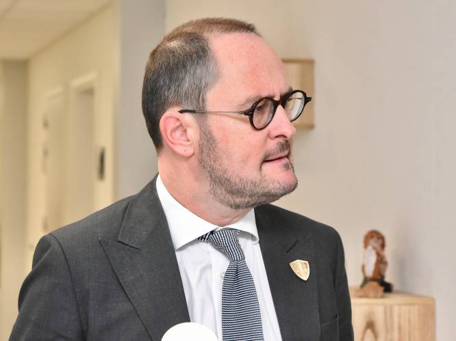 Minister Van Quickenborne over drugsgeweld: "Betalen ook prijs van besparingen vorige regering"