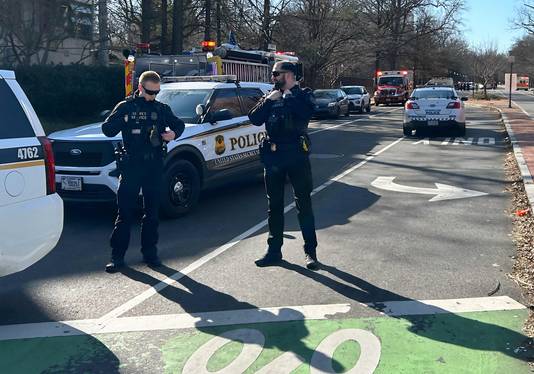 The US Secret Service closes a street leading to the Israeli Embassy in Washington.