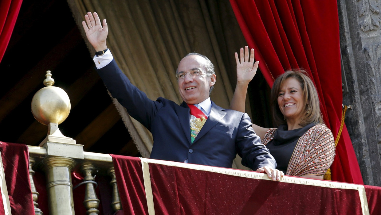 Felipe Calderon (links) en Margarita Zavala. Beeld reuters