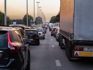 File of niet, 7 op 10 Belgen met wagen naar werk