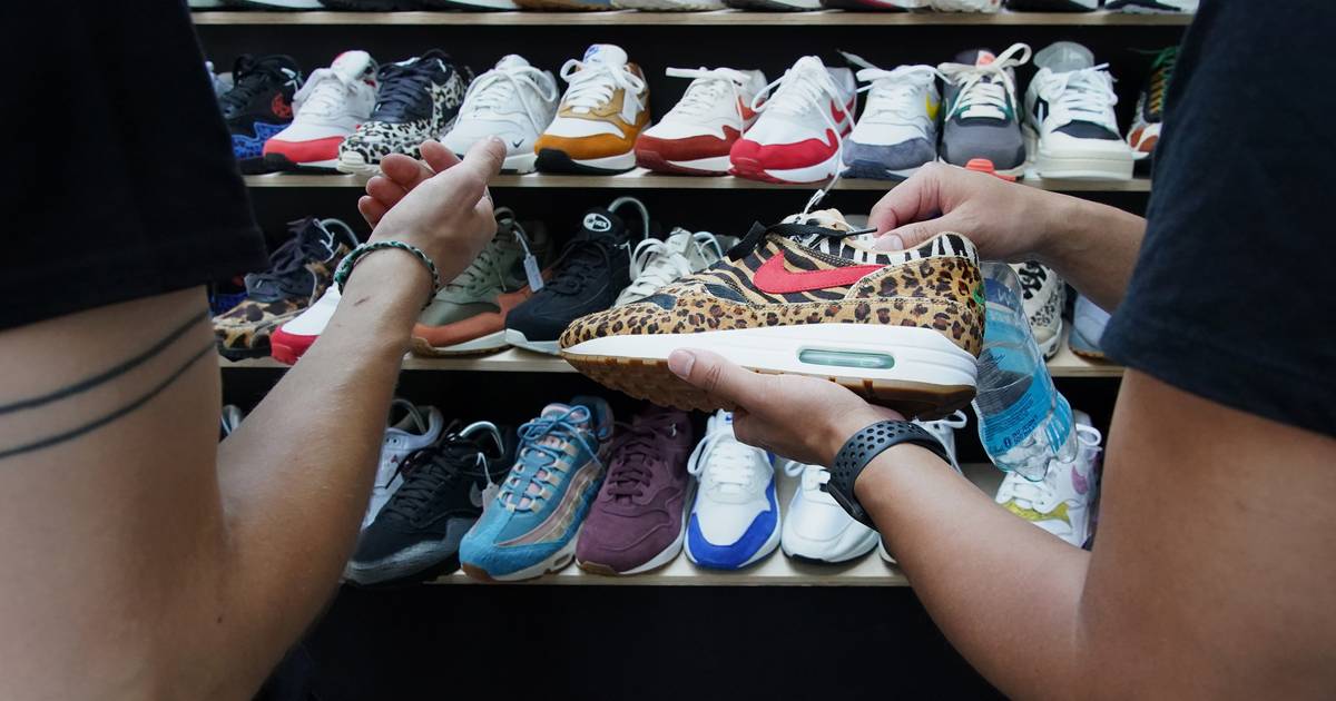 Schoenenliefhebbers opgelet: gigantische in Nijkerk binnenkort exclusieve sneakers | Amersfoort | AD.nl