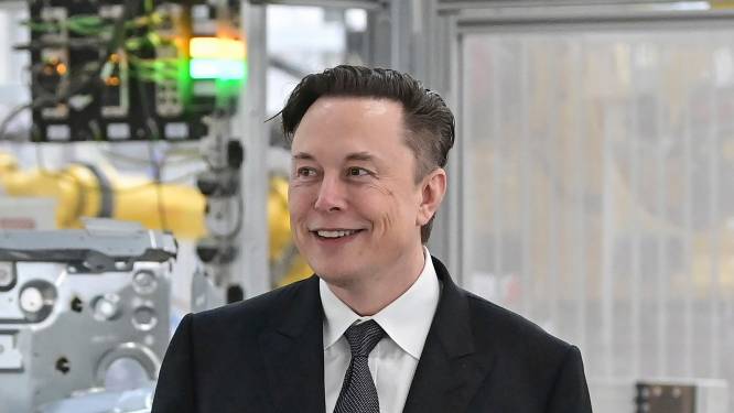 Musk verkocht 4,4 miljoen euro Tesla-aandelen, vermoedelijk voor Twitter-deal
