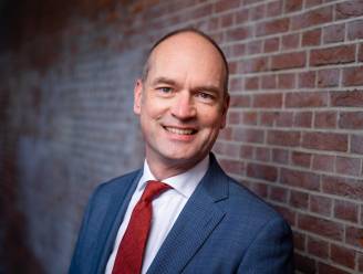 Van de Keukenhof naar het Binnenhof: een zoektocht naar de wortels van Gert-Jan Segers