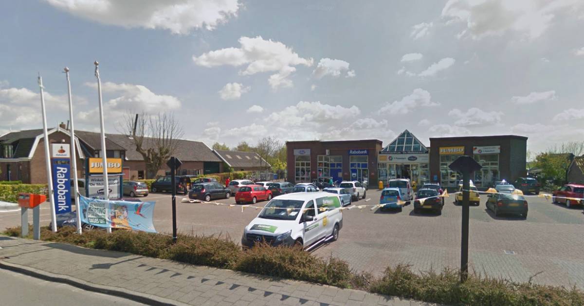 Oud-eigenaar van supermarkt boos om bijdrage parkeerplek