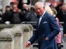 Paniek in Buckingham Palace: medewerker heeft corona en prins Charles in quarantaine
