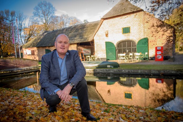 Directeur Hans Sonnemans van museum 't Oude Slot.