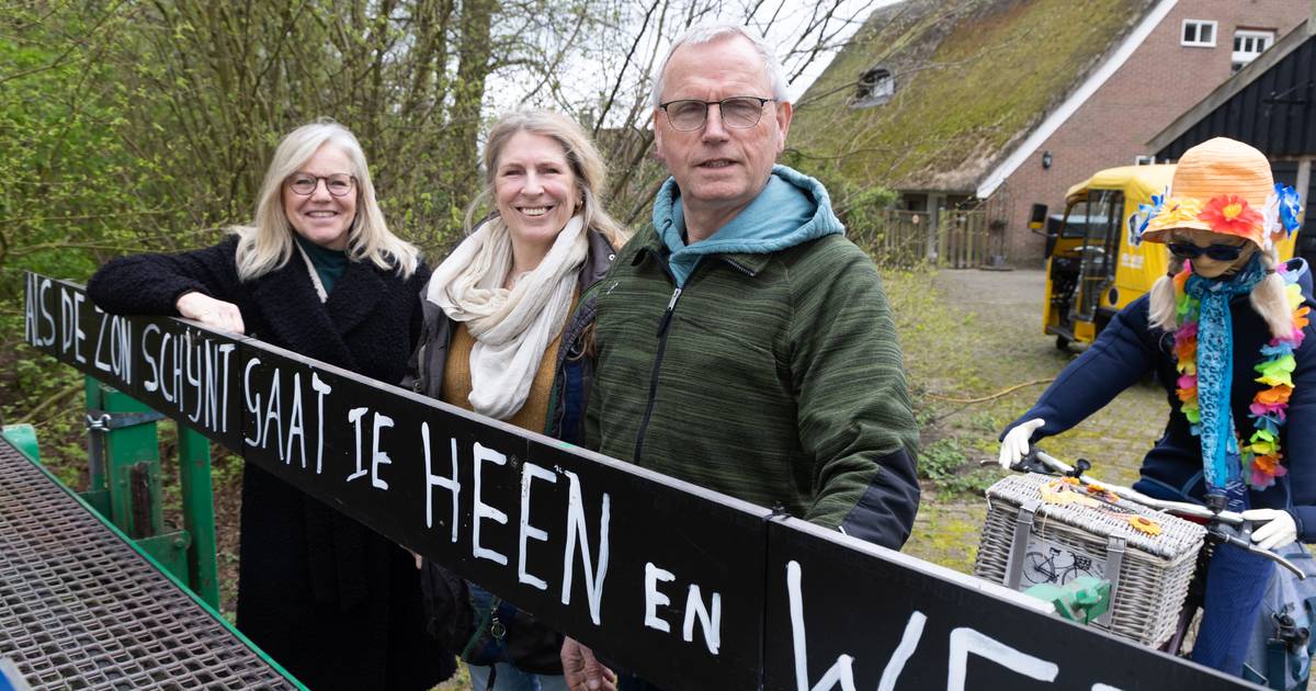 Pontje, buurtbus en trekkers in voortuinen van Rheeze en Diffelen: ‘In de avond is het gewoon druk h