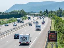 Met de auto op vakantie? Dit zijn de opvallendste verkeersregels in het buitenland