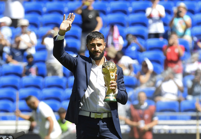 Nabil Fekir met de wereldbeker.