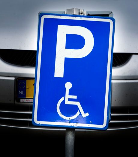 Grote prijsverschillen per gemeente voor gehandicaptenparkeerkaart: dit betaal je in Helmond