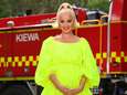 Katy Perry montre son nombril déformé: “La réalité de la grossesse”