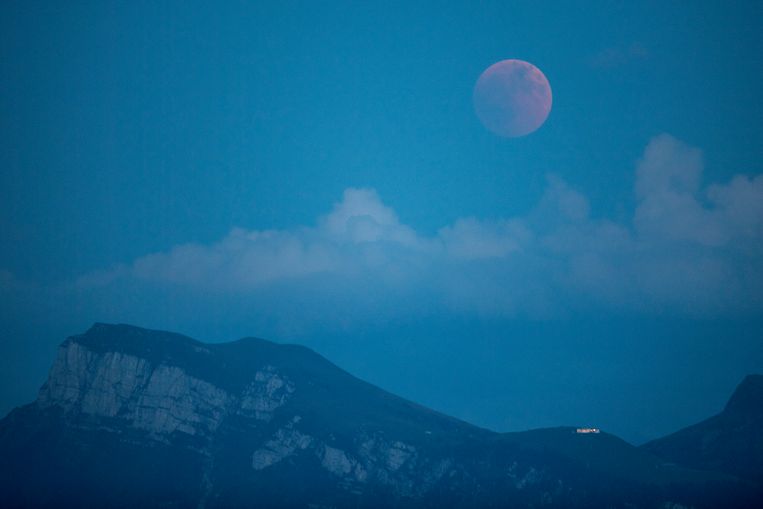 De eclips is ook te zien in het Zwitserse Lucerne.