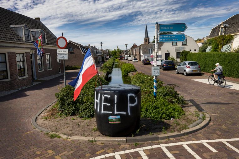 De sympathie voor de boer is nog altijd groot. Een groot deel van de Nederland steunt de boeren ondanks de harde acties.  Beeld Werry Crone