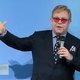Poetin nodigt Elton John nu ook echt uit naar het Kremlin