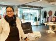 Karin Goulooze sluit na achttien jaar haar Stretch-winkel in Terneuzen: ,,In al onze winkels is het druk, behalve hier. Onze medewerkers worden er haast verdrietig van als ze naar de winkel in Terneuzen moeten.”