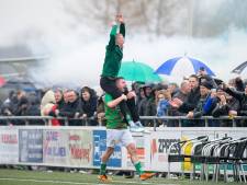 Nieuw-Lekkerland neemt revanche op De Zwerver bij door geweld overschaduwde derby: ‘Beschamend’
