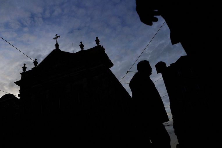 Volgens de Portugese Katholieke Kerk zal er een gedenkteken voor de slachtoffers worden opgericht. Beeld REUTERS
