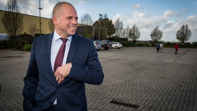 Lubbeek, de gemeente van Theo Francken, laat asielzoekers betalen