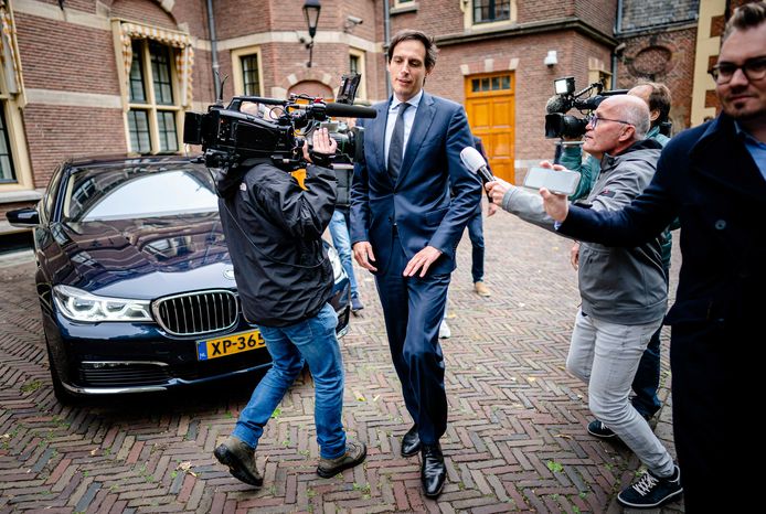 Demissionair Minister Wopke Hoekstra van Financi‘n (CDA) bij aankomst op het Binnenhof voor de wekelijkse ministerraad.