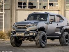 Deze tank-SUV heeft rookgordijn, gasmaskers en booby traps