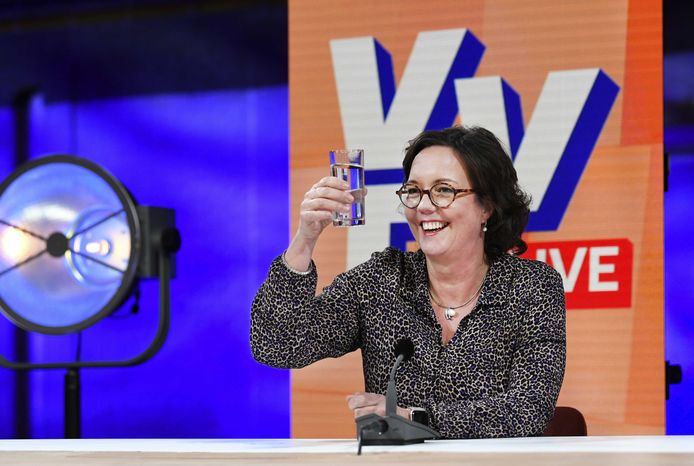 Minister Tamara van Ark (Medische Zorg en Sport) staat achter premier Rutte op 2 van de VVD-kandidatenlijst.