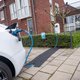 ‘Is het nu echt niet mogelijk om een elektrisch voertuig uit te vinden dat tijdens het rijden voortdurend wordt opgeladen?’