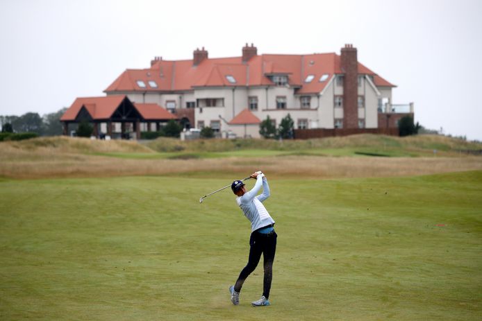 Netherlands' Anne van Dam on the 1st during day two of the Aberdeen Standard Investments Ladies Scottish Open at The Renaissance Club, North Berwick.