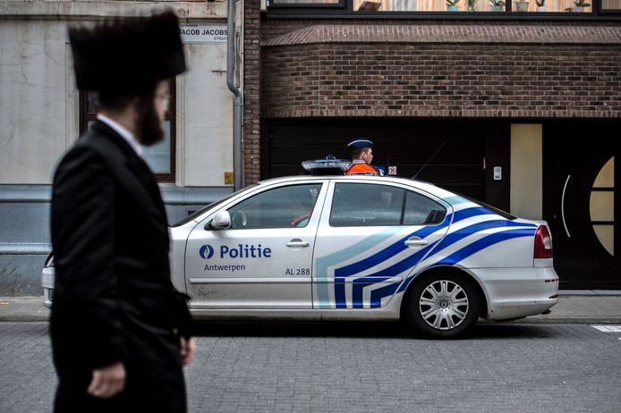 Uit de beschikbare Belgische cijfers blijkt dat federale politie vorig jaar elf zaken onderzocht die verband hielden met het ontkennen van de Holocaust (illustratiebeeld).