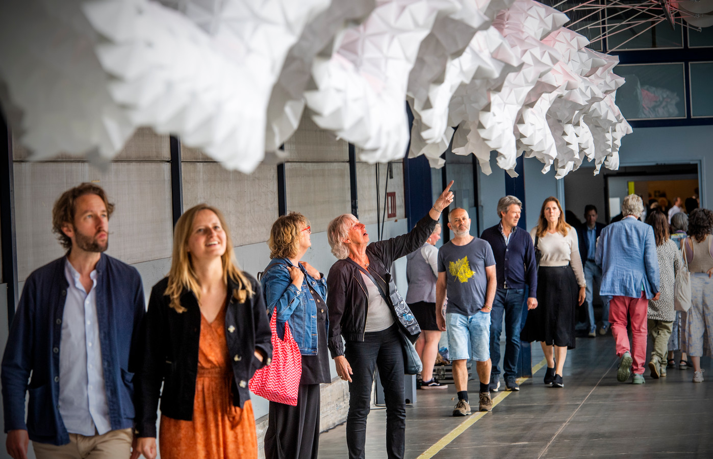 Art Rotterdam in de Van Nelle Fabriek trok de afgelopen dagen 18.000 bezoekers. Dat was druk, maar minder druk dan voor de coronajaren.
