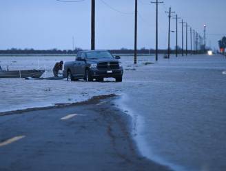 Californië blijft vechten tegen zware overstromingen met nog een week vol regen en wind op komst