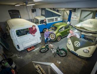 Achter de deur van hun garage schuilt een grote voorliefde voor luchtgekoelde Volkswagens