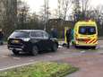 Vrouw met hoofdwond naar ziekenhuis na aanrijding in Nijkerk