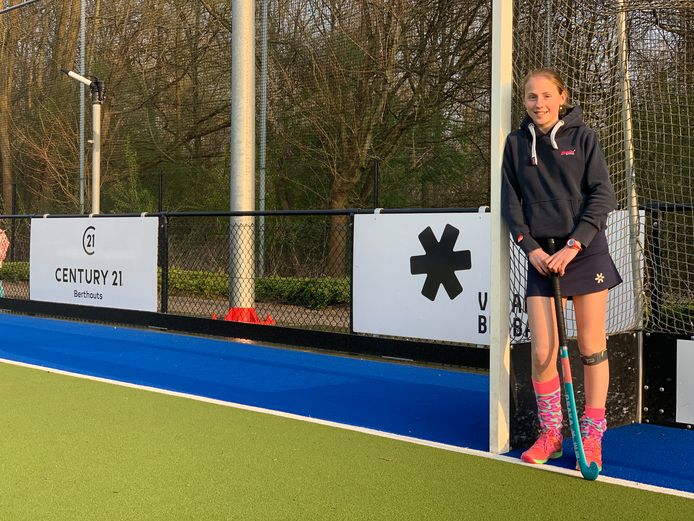 Eloïse Aerts bij Hockeyclub Merode in Grimbergen