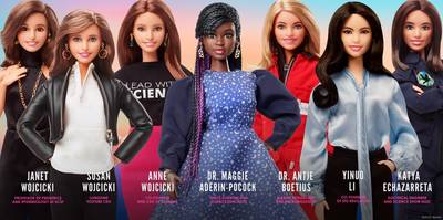 “Niets is onmogelijk.” 7 nieuwe Barbiepoppen van powervrouwen willen meisjes voor STEM doen kiezen