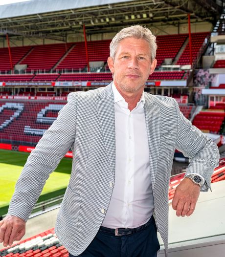 PSV niet content met vroege sluiting Nederlandse transfermarkt, Britse clubs kunnen langer handelen