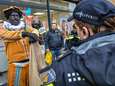 Politie pakt vrouw met mes op bij intocht Sinterklaas in Apeldoorn