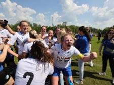 FC Eindhoven Vrouwen pakt landstitel voor de poorten van de hel; eerste grote succes voor blauwwitten