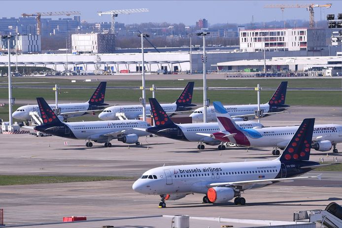 De vliegtuigen van Brussels Airlines op Brussels Airport.
