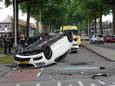 Een auto sloeg over de kop in Tilburg.