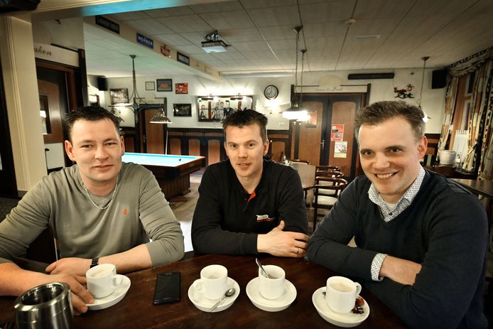 Bestuursleden van de  Gezamenlijke Ondernemers Hoeve:  Vanaf links: Robert Temmink, Branco Scharenberg en Dick Wielens.