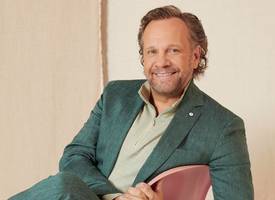 Tv-presentator Carlo Boszhard: “Ik werd Kuifje genoemd”